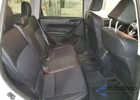 2018 Subaru Forester 2.5I Premium из США, поврежденный, VIN JF2SJAEC9JH485791